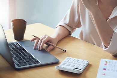 予算と目的を明確に